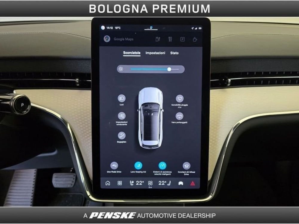 Volvo EX90 usata a Bologna (18)