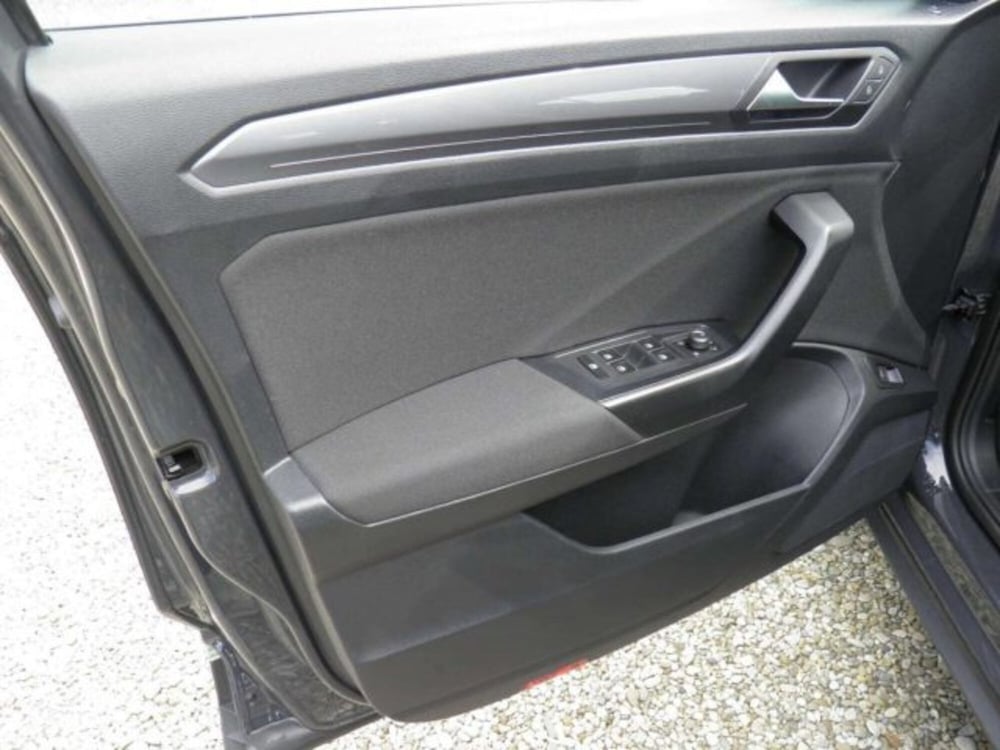 Volkswagen T-Roc usata a Firenze (14)