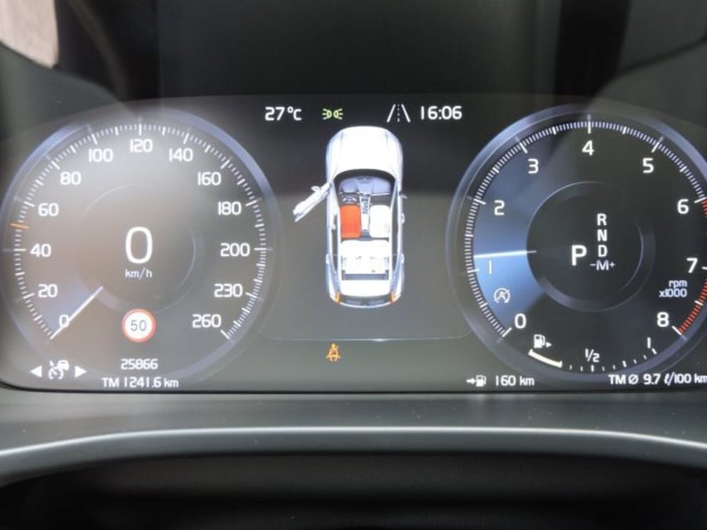Volvo XC40 usata a Firenze (10)