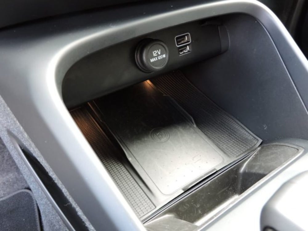 Volvo XC40 usata a Firenze (18)