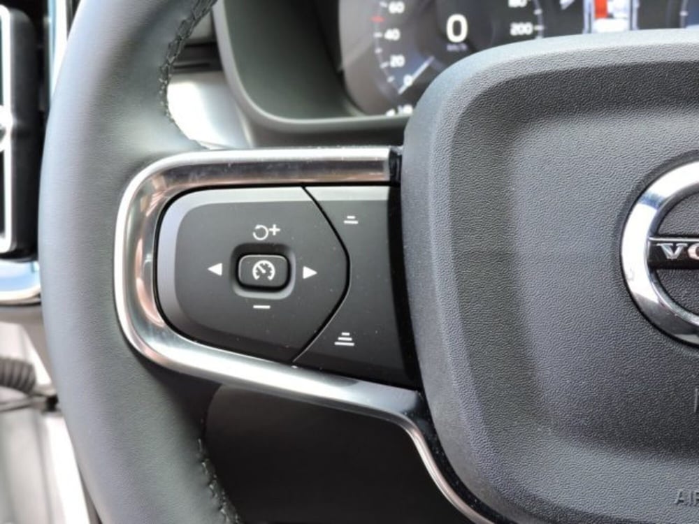 Volvo XC40 usata a Firenze (20)