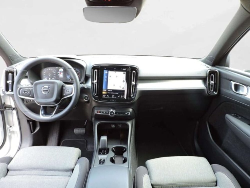 Volvo XC40 usata a Firenze (9)