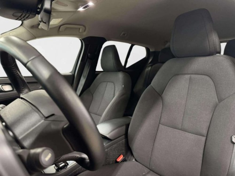 Volvo XC40 usata a Firenze (11)