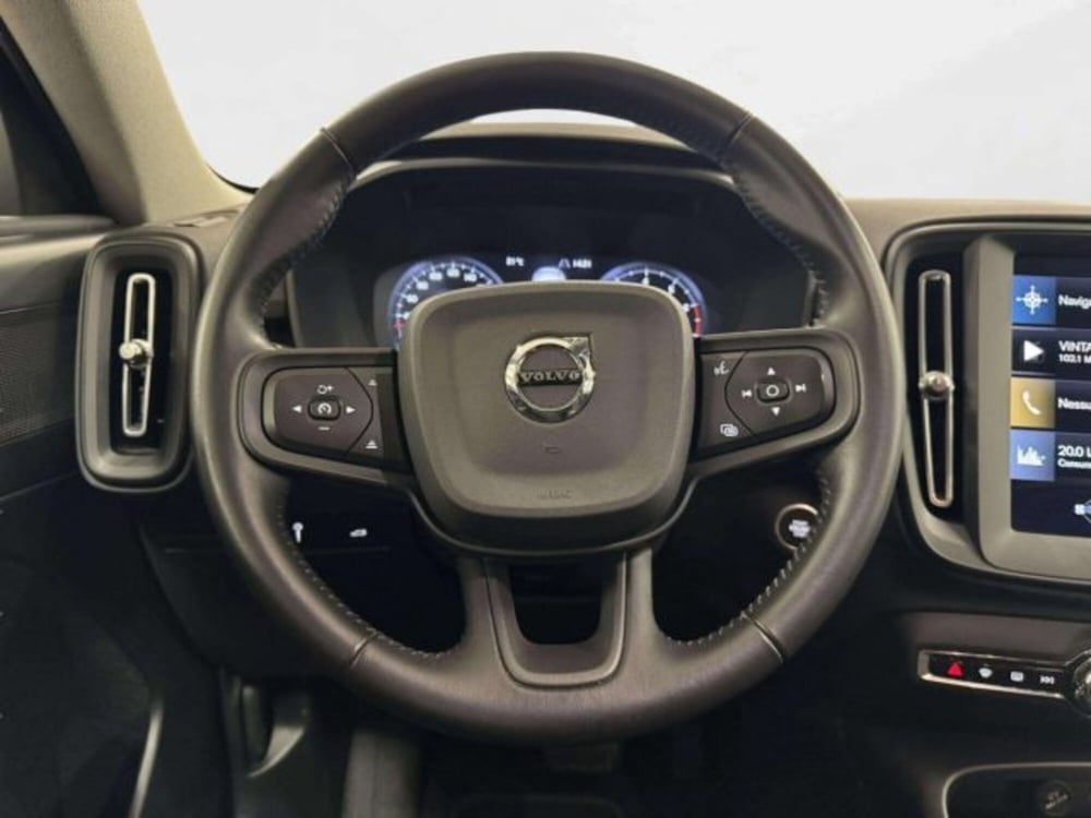 Volvo XC40 usata a Firenze (16)