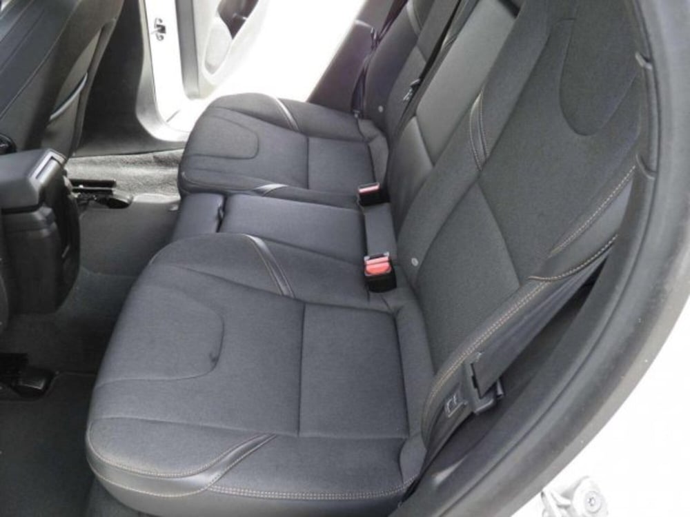 Volvo V40 Cross Country usata a Firenze (16)