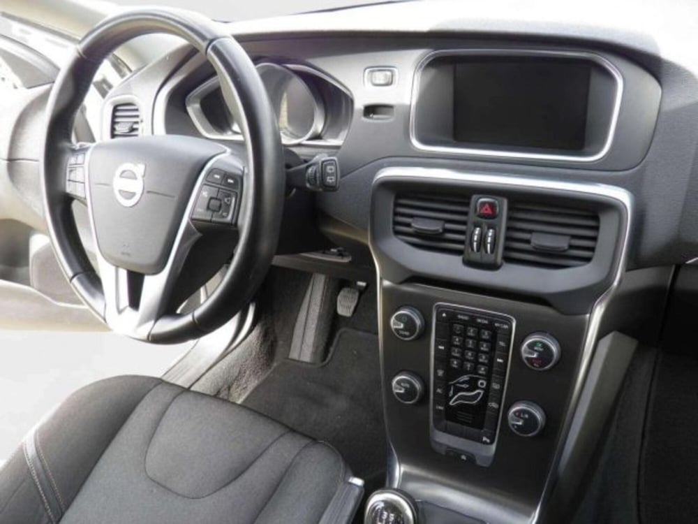 Volvo V40 Cross Country usata a Firenze (20)