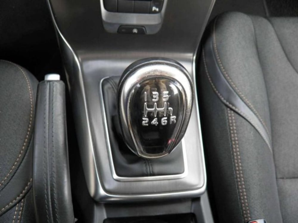 Volvo V40 Cross Country usata a Firenze (6)