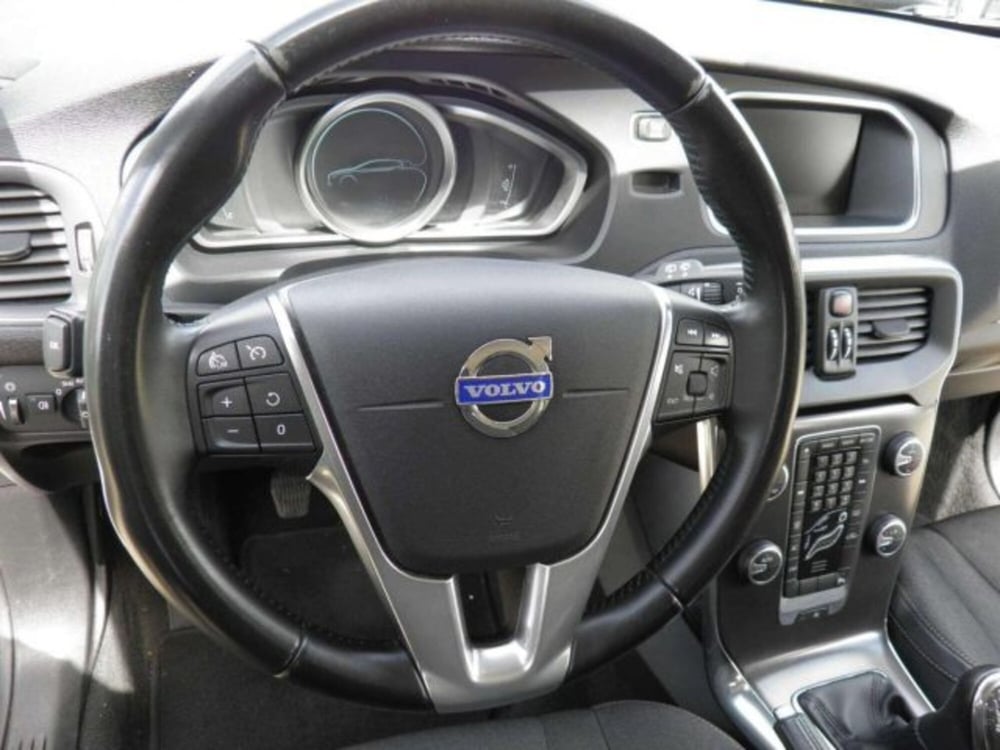 Volvo V40 Cross Country usata a Firenze (9)