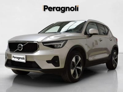 Volvo XC40 T2 automatico Core del 2024 usata a Firenze