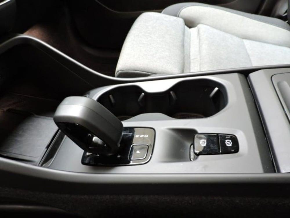 Volvo XC40 usata a Firenze (17)