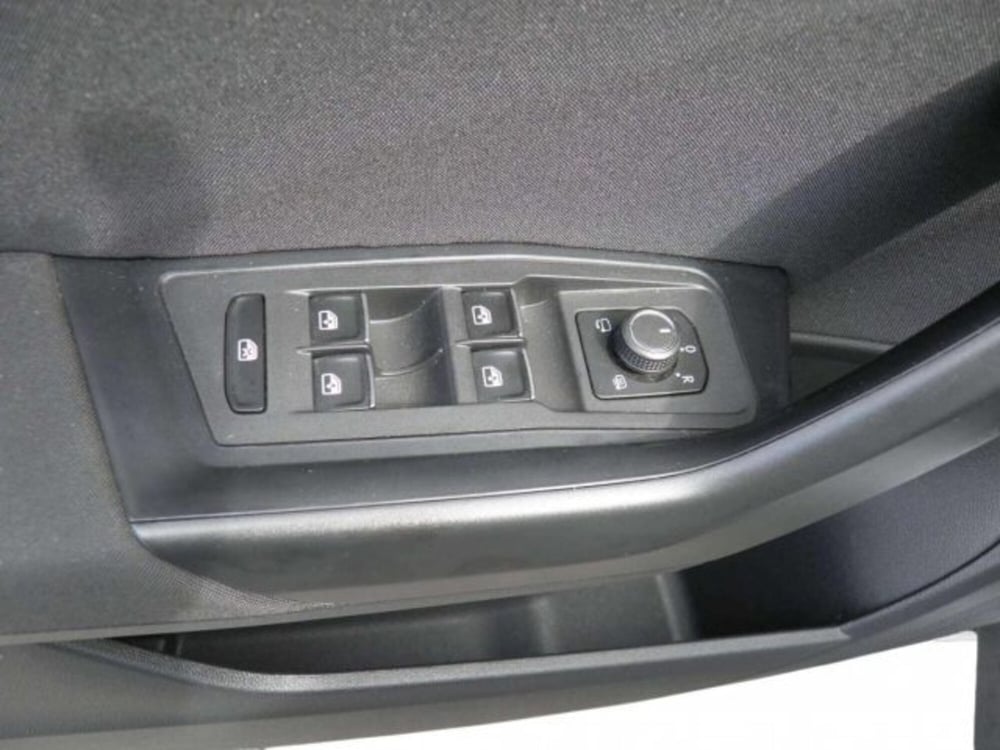 Volkswagen T-Roc usata a Firenze (9)