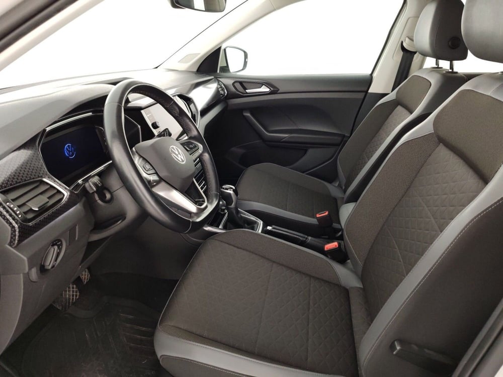 Volkswagen T-Cross usata a Massa-Carrara (7)