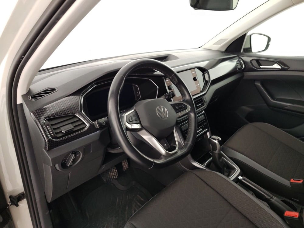Volkswagen T-Cross usata a Massa-Carrara (8)