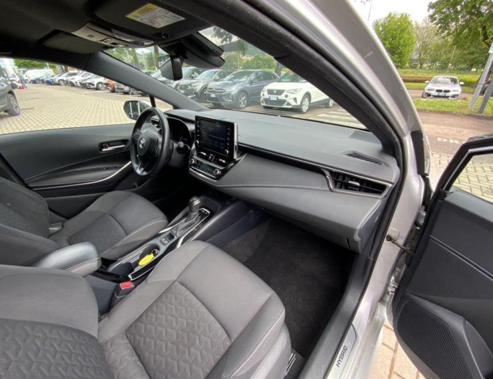 Toyota Corolla Touring Sports usata a Perugia (7)