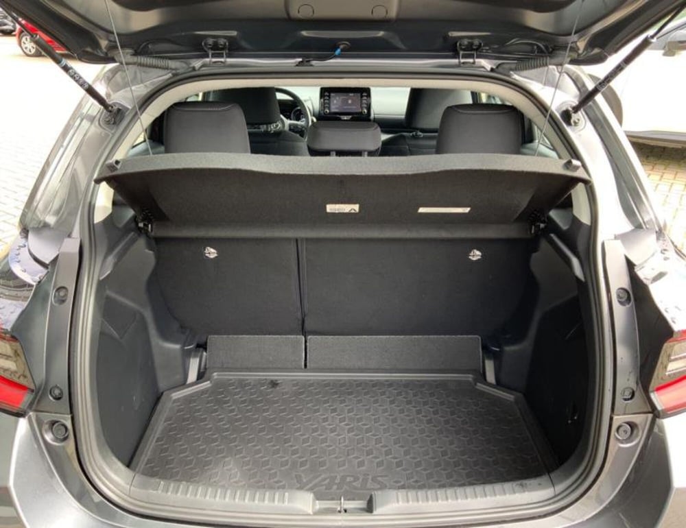 Toyota Yaris usata a Perugia (12)