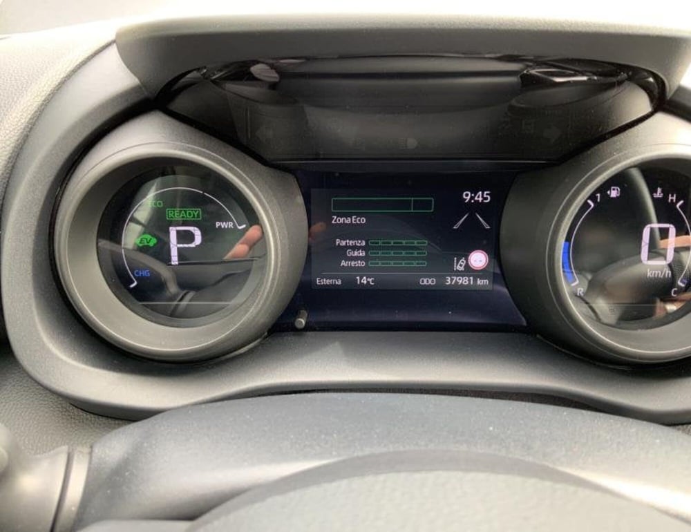 Toyota Yaris usata a Perugia (14)