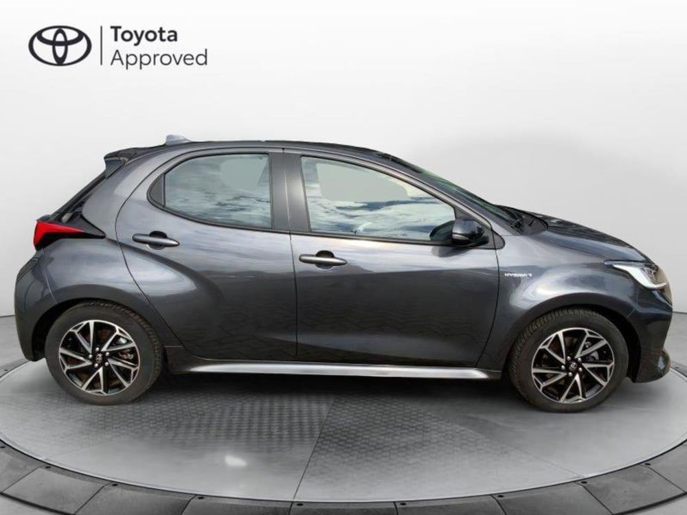 Toyota Yaris usata a Perugia (15)
