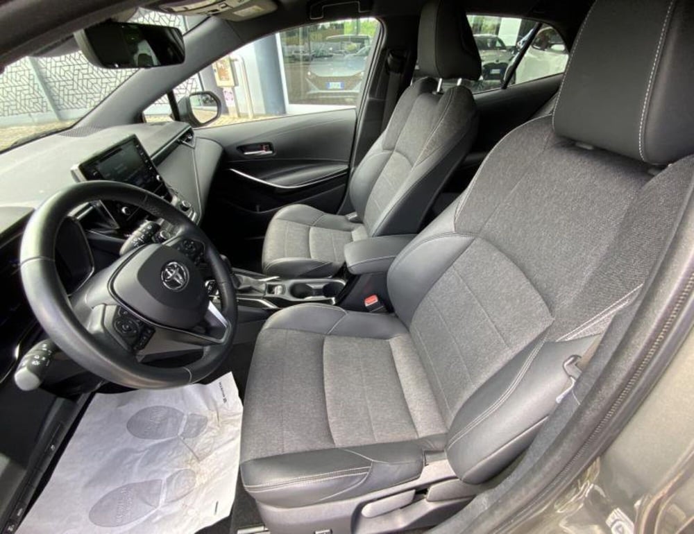 Toyota Corolla usata a Perugia (11)