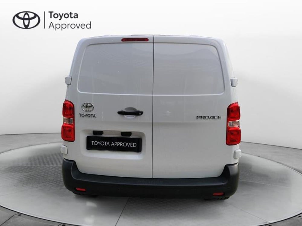 Toyota Proace nuova a Arezzo (3)