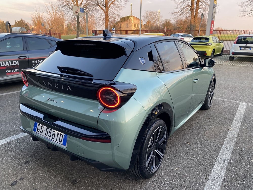 Lancia Ypsilon usata a Modena (3)