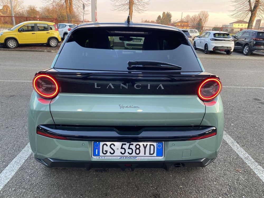 Lancia Ypsilon usata a Modena (4)