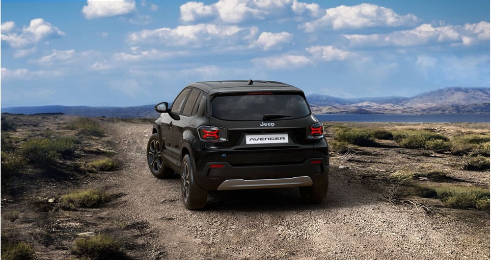Jeep Avenger nuova a Modena (10)