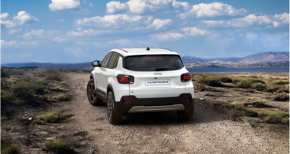 Jeep Avenger nuova a Modena (3)
