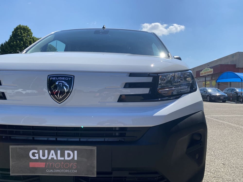 Peugeot Partner Furgone nuova a Modena (9)