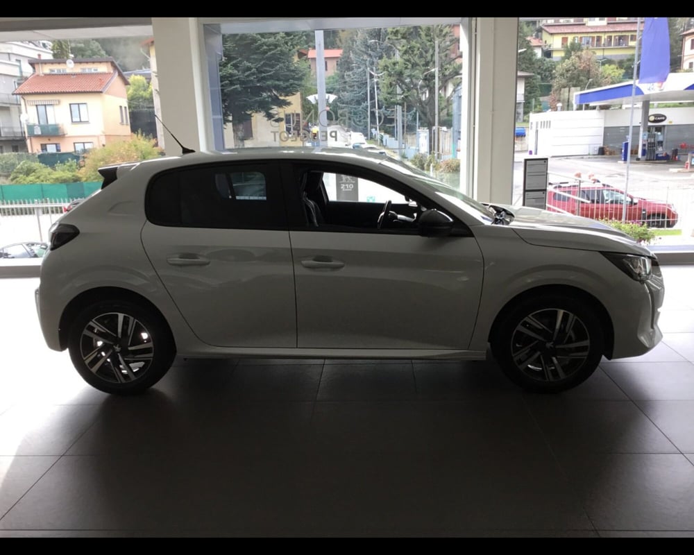 Peugeot 208 nuova a Varese (4)
