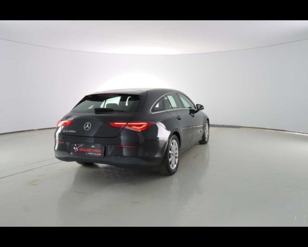 Mercedes-Benz CLA Shooting Brake usata a Bologna (5)