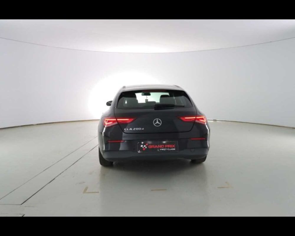 Mercedes-Benz CLA Shooting Brake usata a Bologna (6)