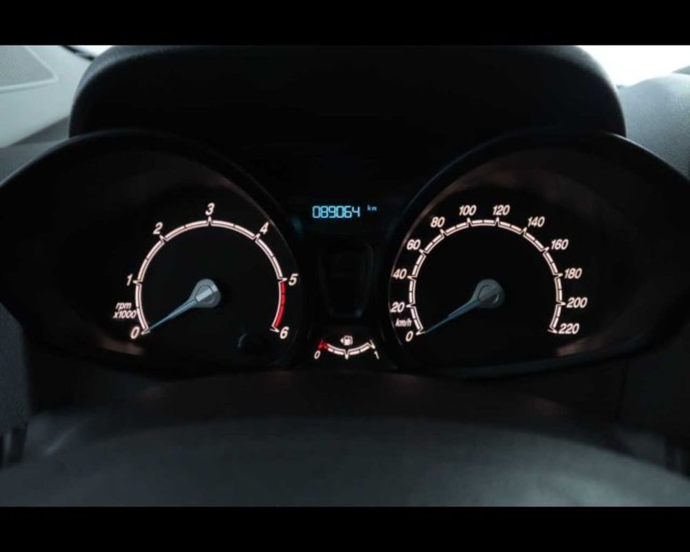Ford Transit Courier usata a Bologna (11)