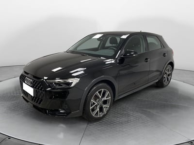Audi A1 citycarver 25 TFSI Admired del 2021 usata a Carnago