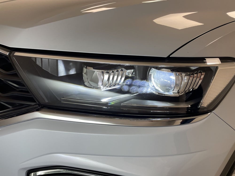 Volkswagen T-Roc usata a Varese (14)