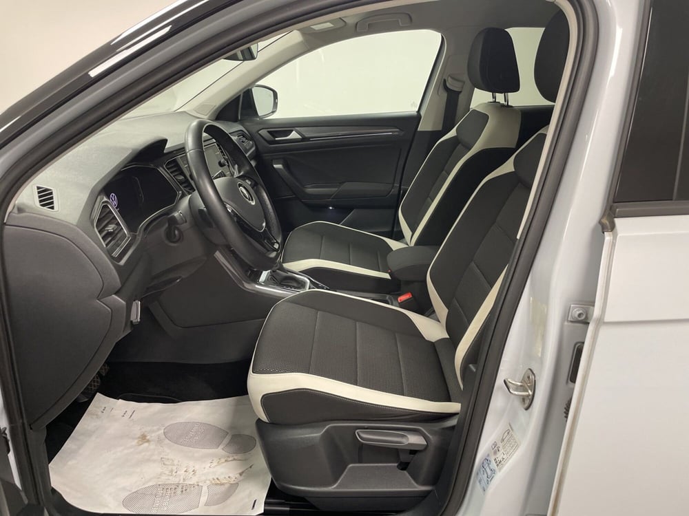 Volkswagen T-Roc usata a Varese (9)