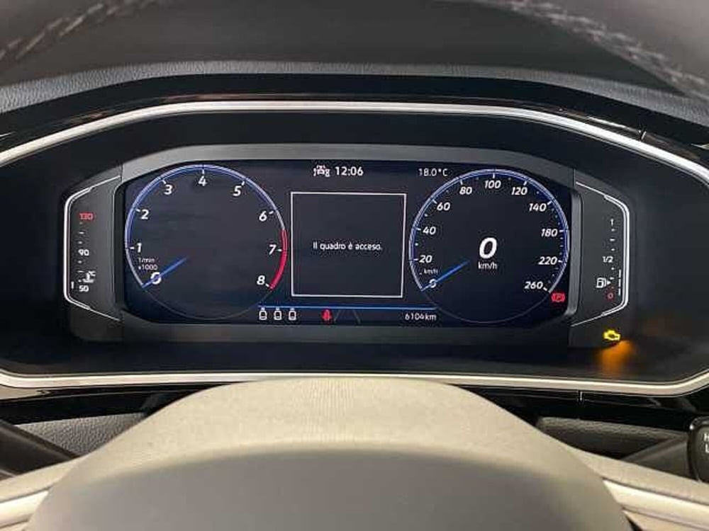 Volkswagen T-Roc usata a Prato (13)
