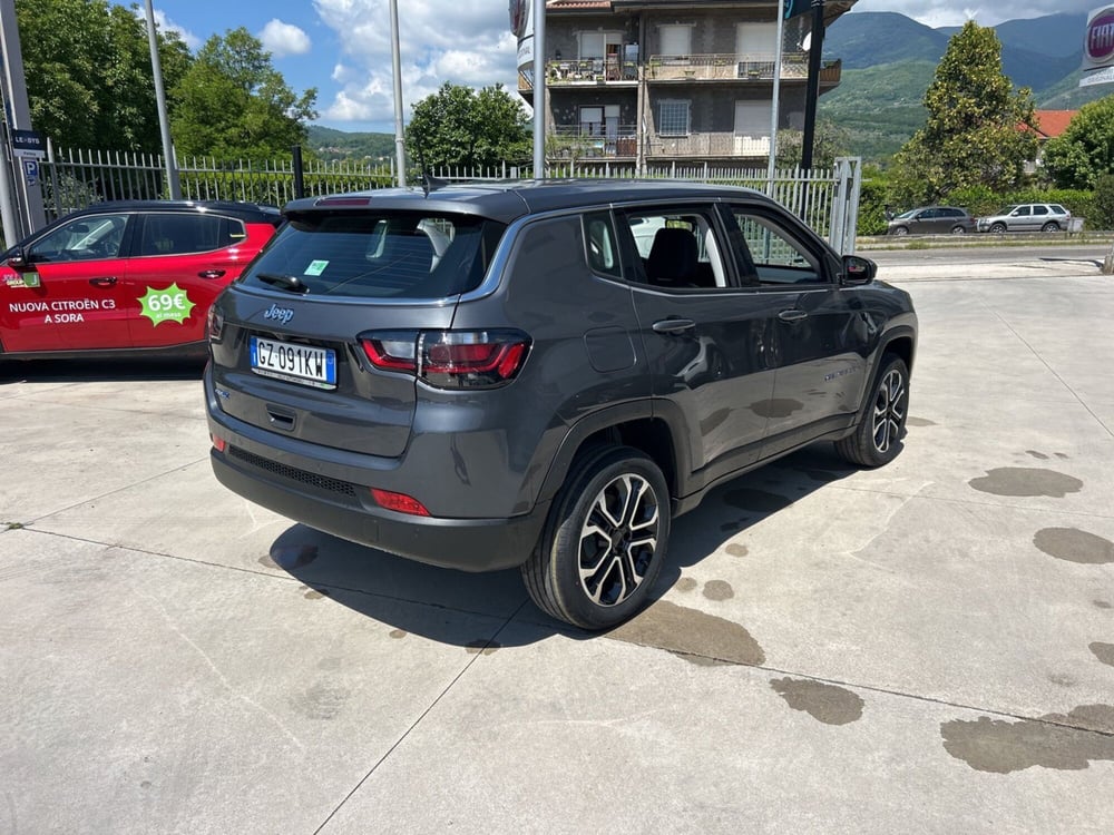 Jeep Compass nuova a Frosinone (3)
