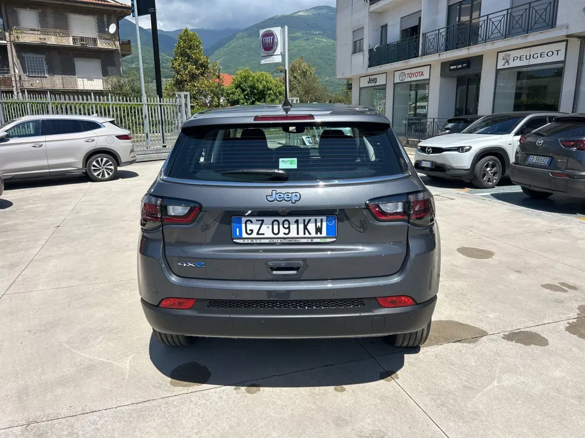 Jeep Compass nuova a Frosinone (4)