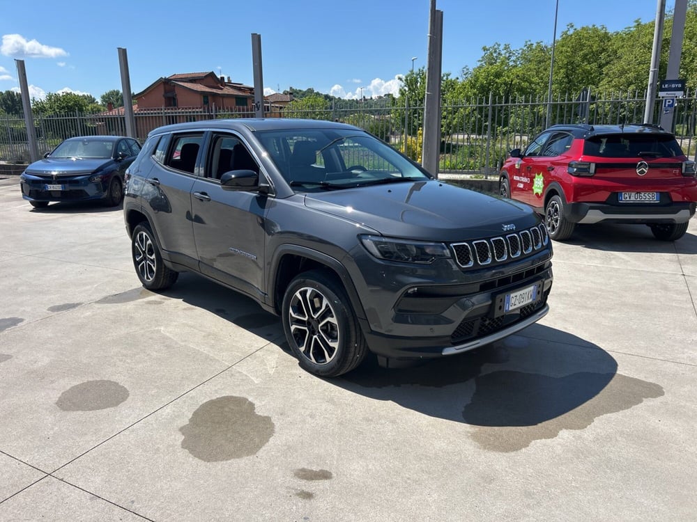 Jeep Compass nuova a Frosinone (8)