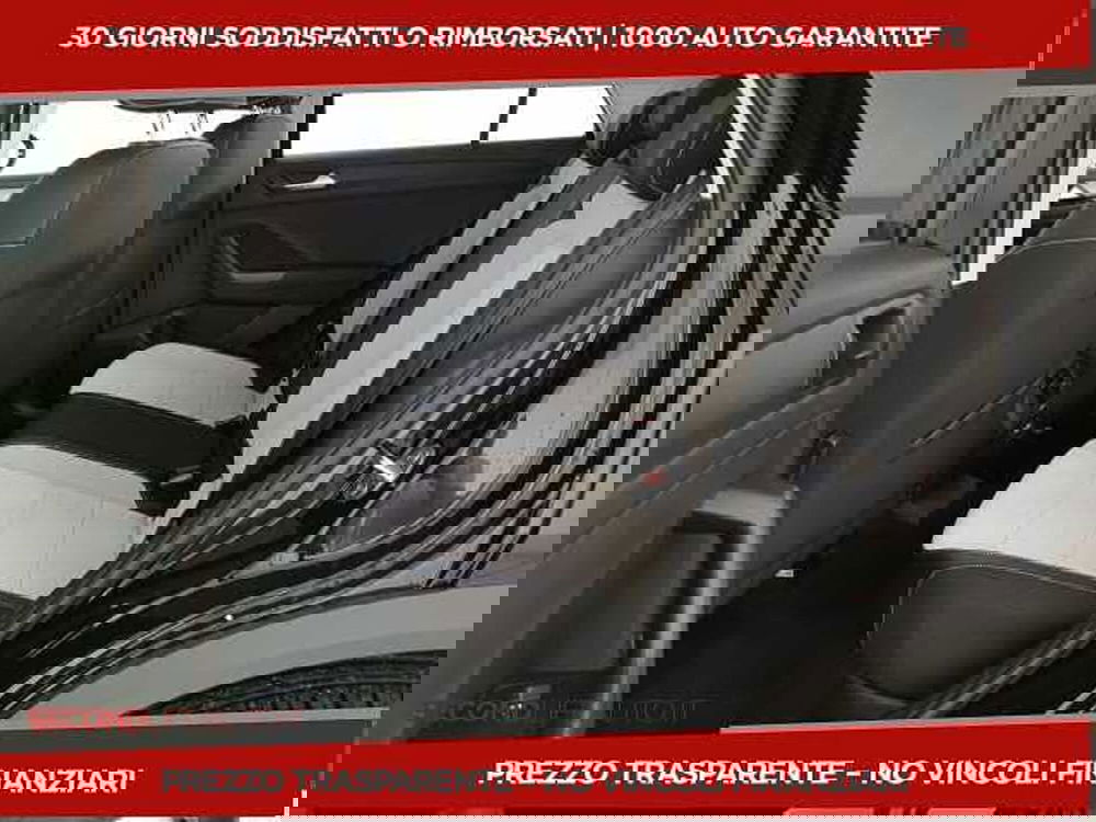 Volkswagen T-Roc nuova a Chieti (14)