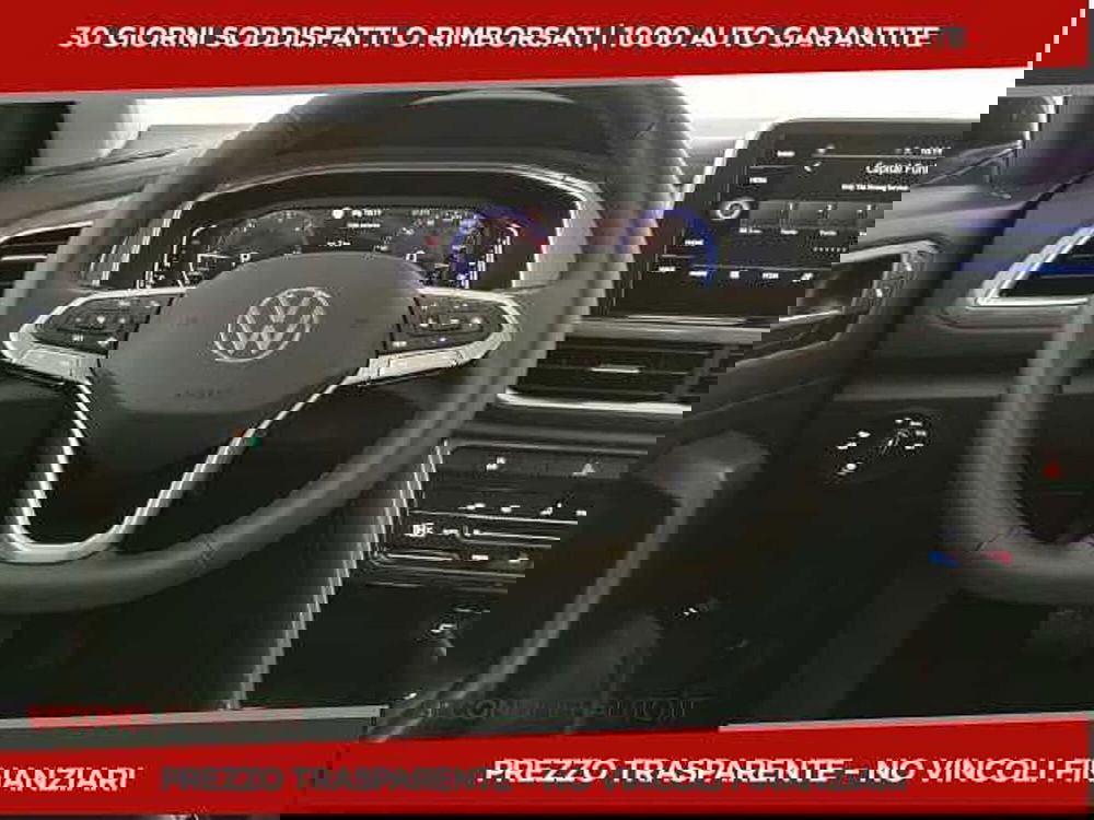 Volkswagen T-Roc nuova a Chieti (17)