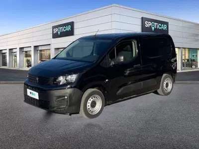 Peugeot Partner Furgone BlueHDi 100 PC 1000Kg Furgone Pro del 2021 usata a Foggia