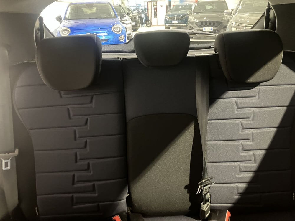 Lancia Ypsilon usata a Parma (16)