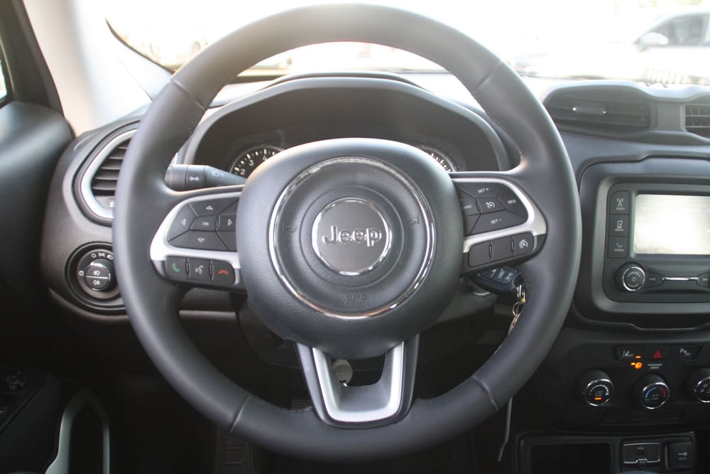 Jeep Renegade usata a Catania (9)