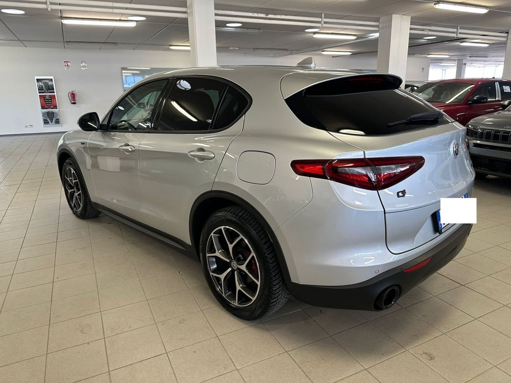 Alfa Romeo Stelvio usata a Arezzo (12)