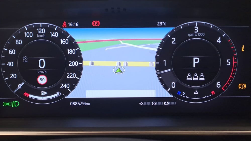 Land Rover Range Rover Sport usata a Pavia (10)