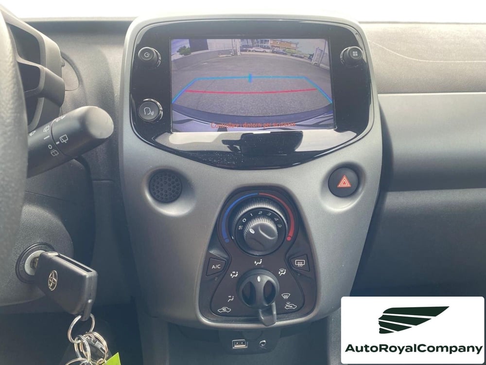Toyota Aygo usata a Roma (10)