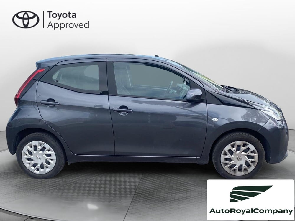 Toyota Aygo usata a Roma (5)