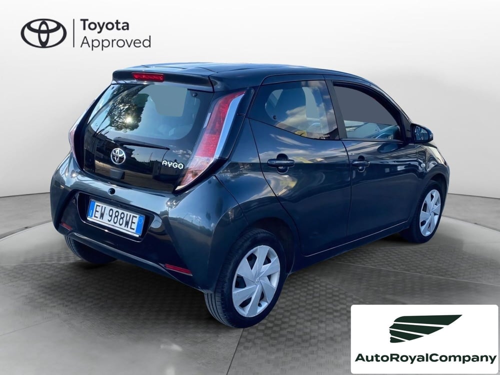 Toyota Aygo usata a Roma (10)