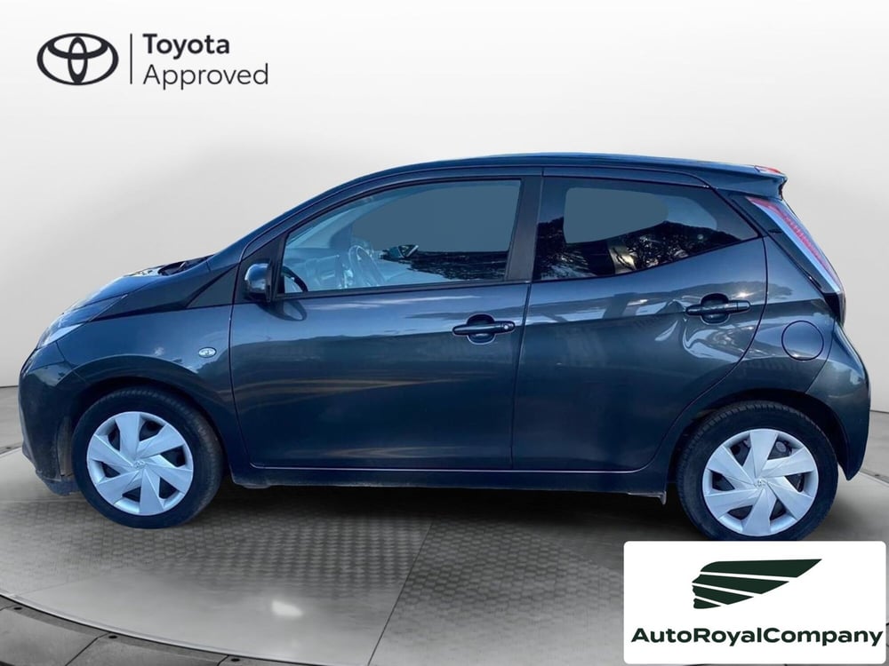 Toyota Aygo usata a Roma (11)